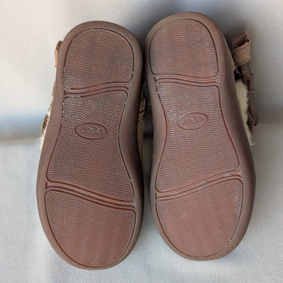 UGGS Libbie Girl's Kids Suede Boots, Size 8 US - Picture 8 of 8